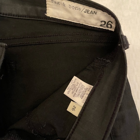 Variety of designer jeans barely worn - citizen, j brand, Paige, etc - Picture 4 of 16